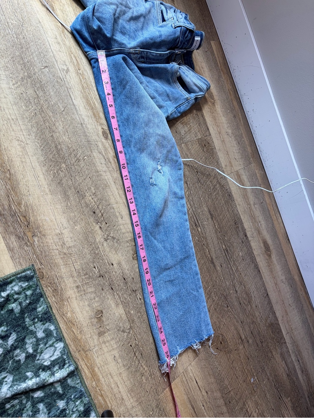 Flying Monkey High Rise Lightly Distressed Slim Crop Jeans - Picture 9 of 13